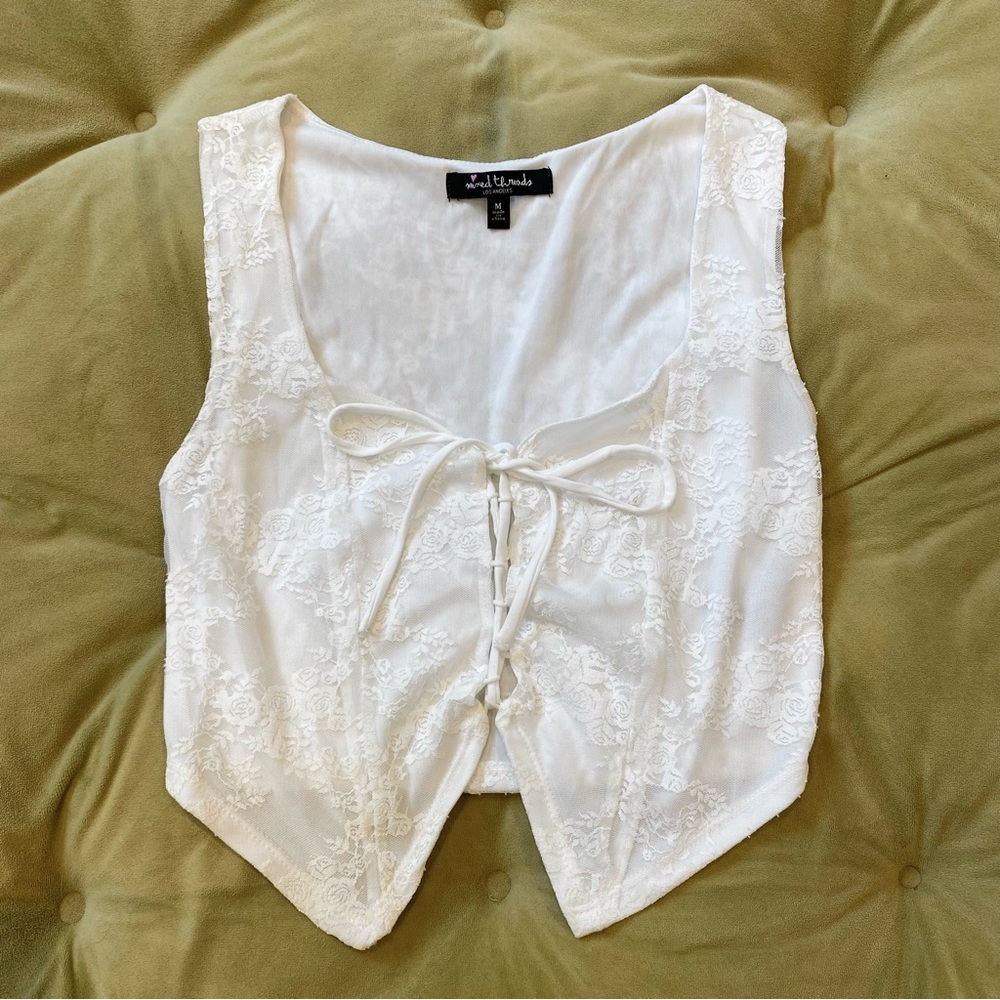 NWOT White Lace Top with Front Tie